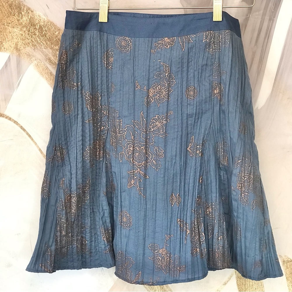 RW&CO. | Blue & Gold Pleated A-Line Mini Skirt Size 4